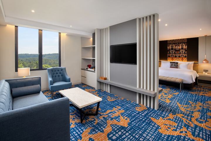 Room 10 of 25