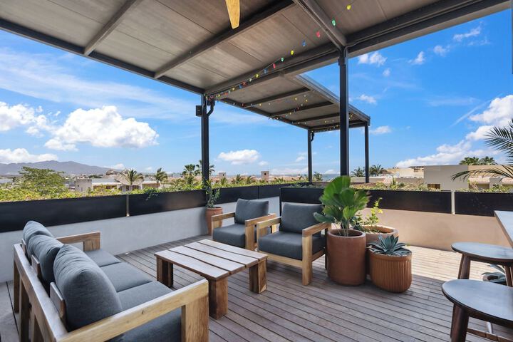 Terrace/Patio 94 of 98