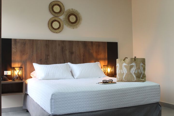 Room 8 of 41
