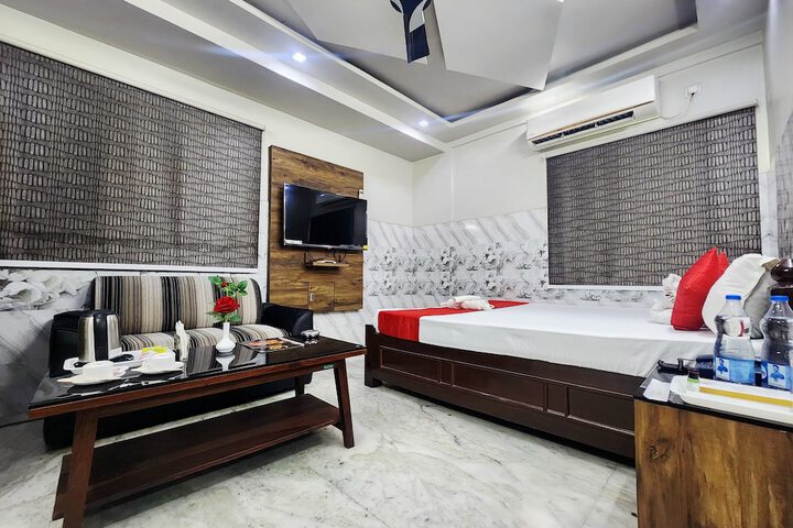 Room 21 of 49