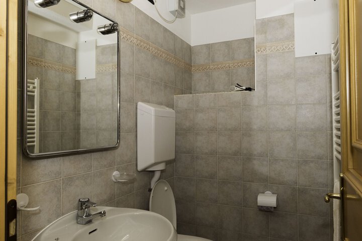 Clean Restrooms