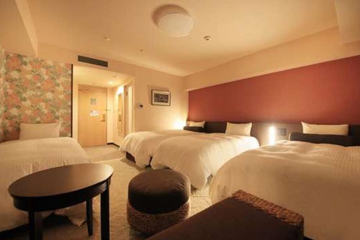 Room 21 of 43