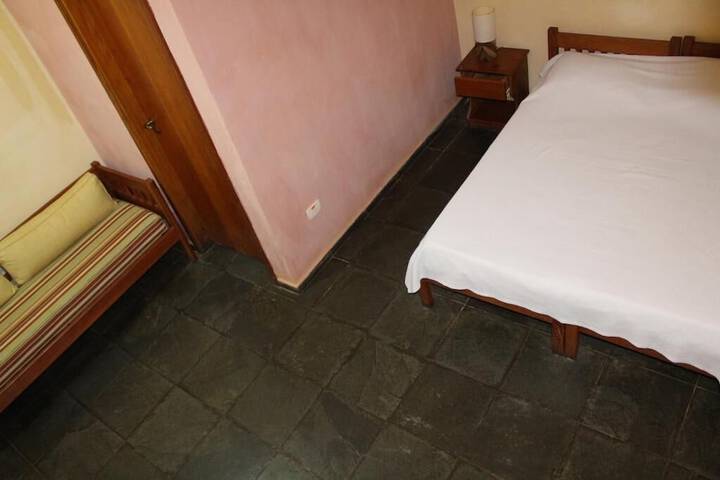 Room 13 of 53