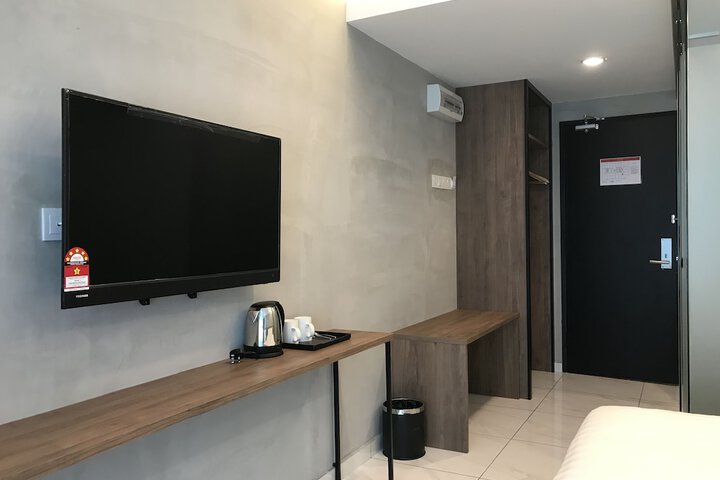 Room 7 of 58