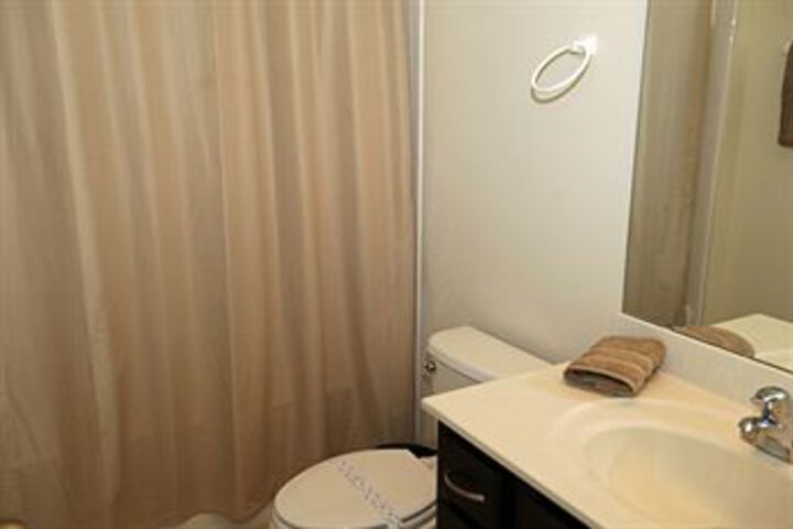 Room 3 of 31