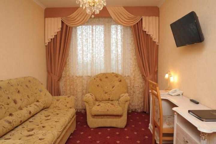 Room 30 of 72