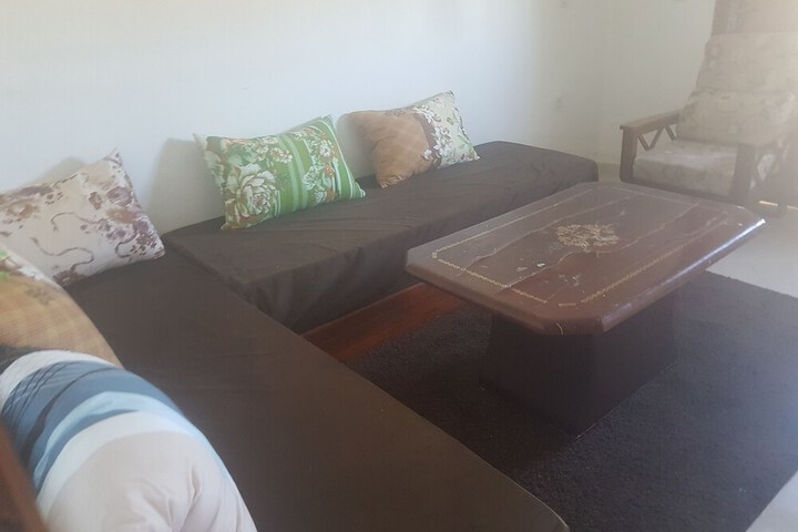 Room 6 of 13