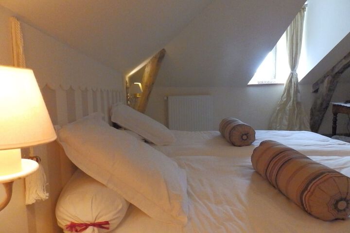 Room 14 of 68