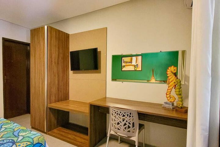 Room 11 of 61