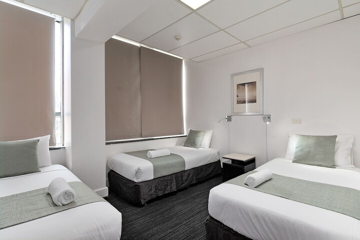 Room 5 of 35