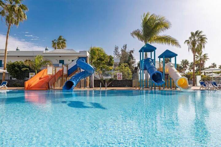 Hotel with Pool