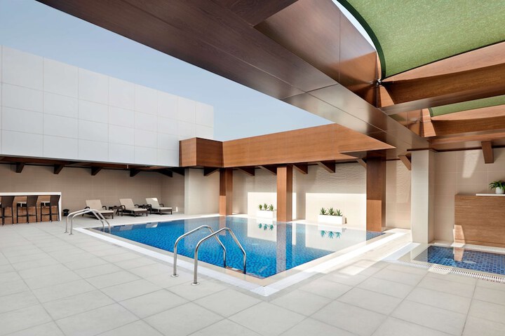Pools & Facilities