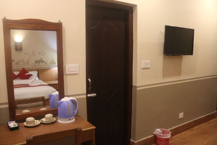 Room 9 of 53