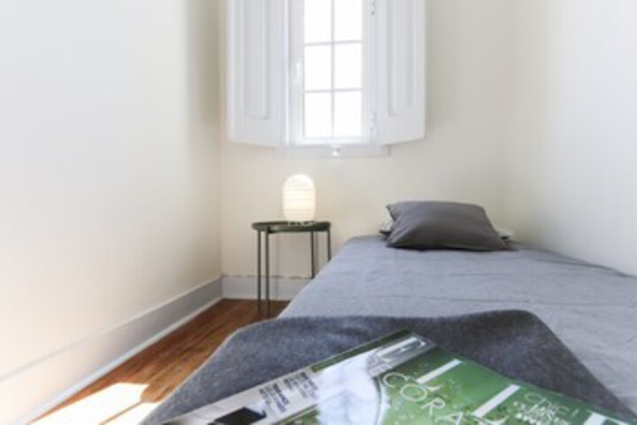 Room 14 of 29