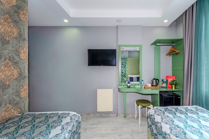 Room 20 of 42