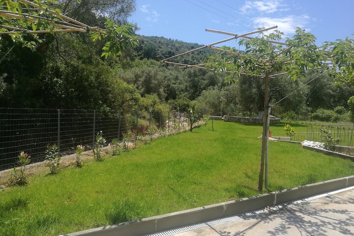 Terrace/Patio 75 of 104