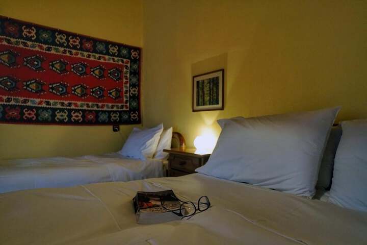Room 23 of 70
