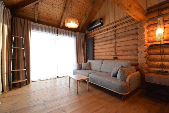 Room 40 of 76
