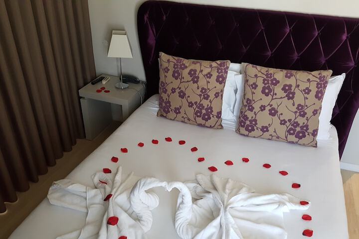 Room 18 of 52