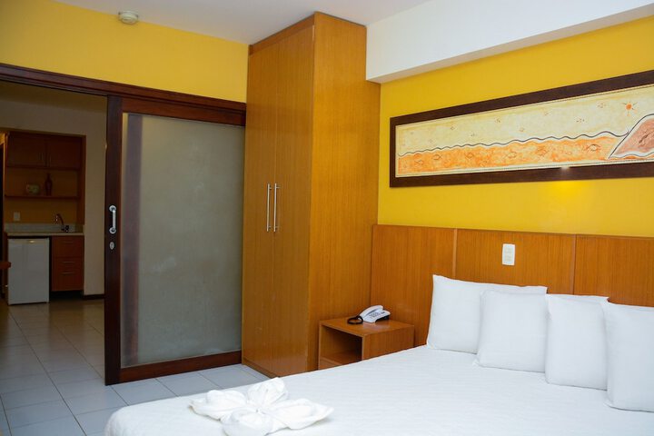 Room 9 of 41