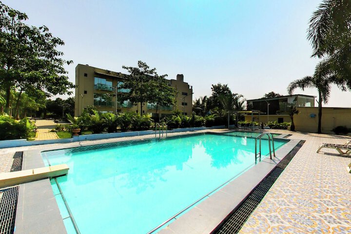 Pool 5 of 20