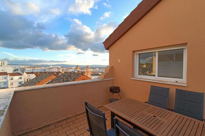 Livingtarifa Casa Tarik