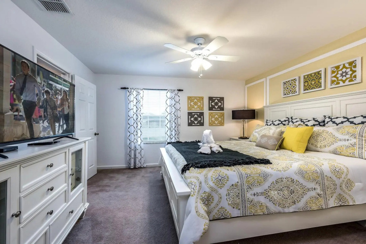 Room 6 of 22