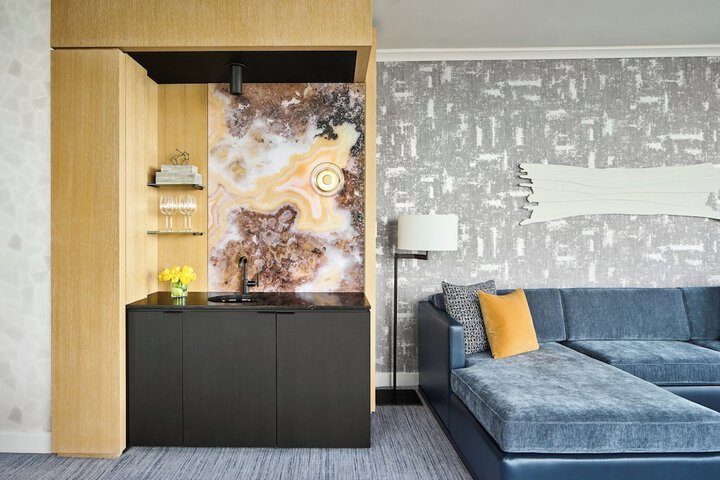 Room 35 of 110