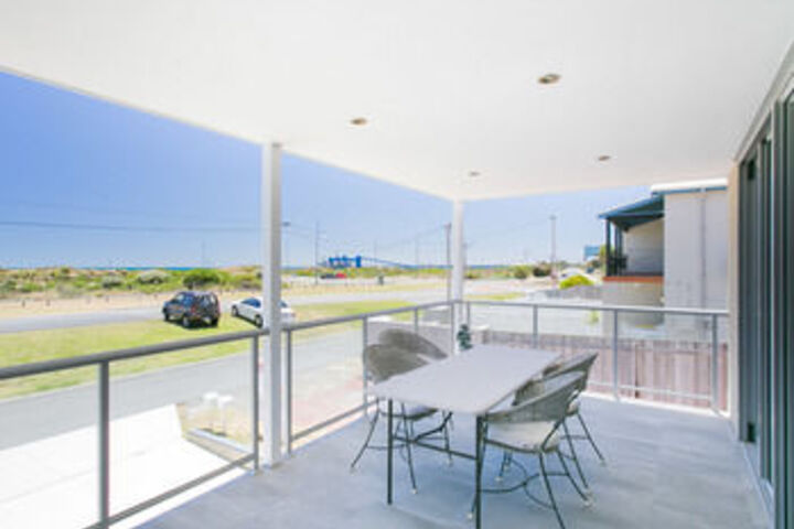 Terrace/Patio 6 of 56