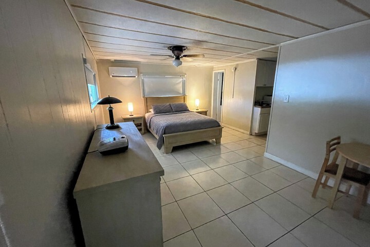 Room 5 of 46