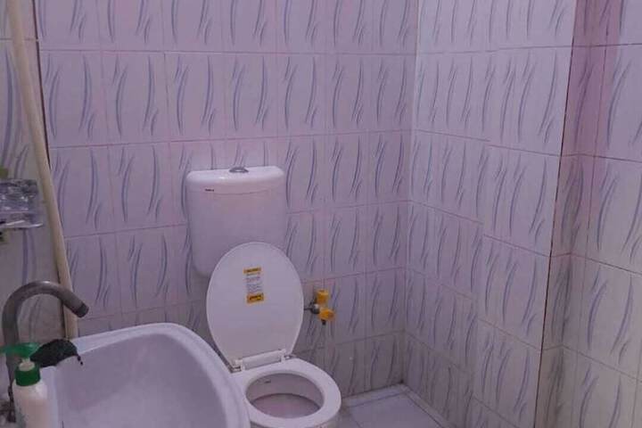 Room 46 of 63