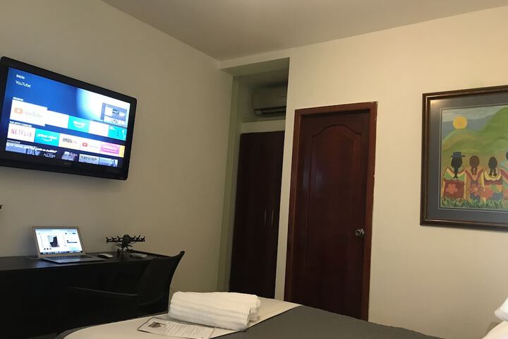 Room 15 of 29