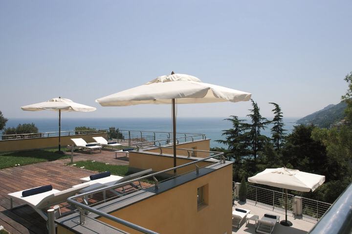 Sundeck 54 of 63