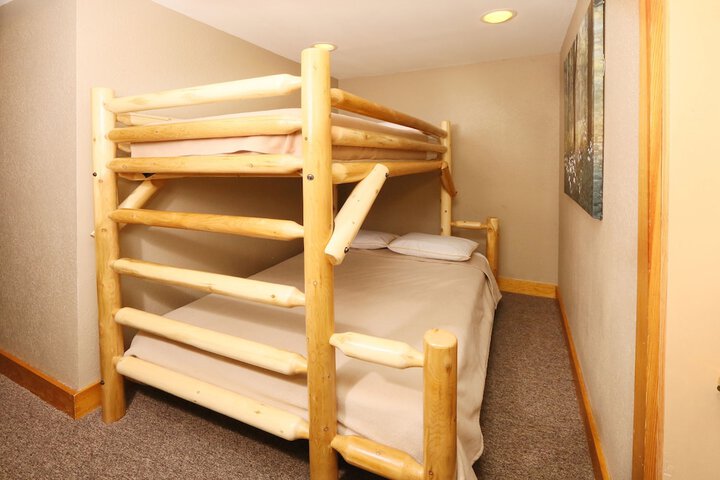 Room 6 of 41