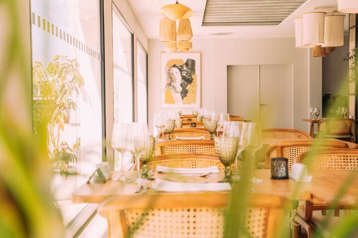 Dining 96 of 227