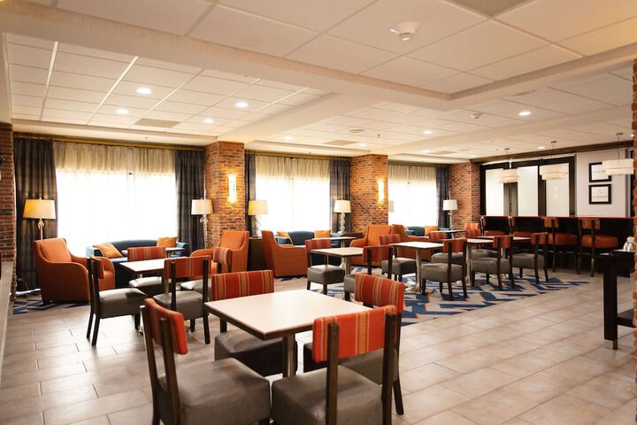 Guest Lobby