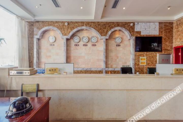 Hotel Interior 10 of 15
