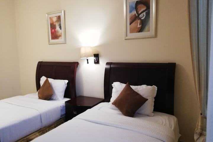 Room 42 of 61