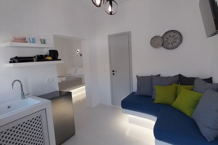 Room 12 of 75