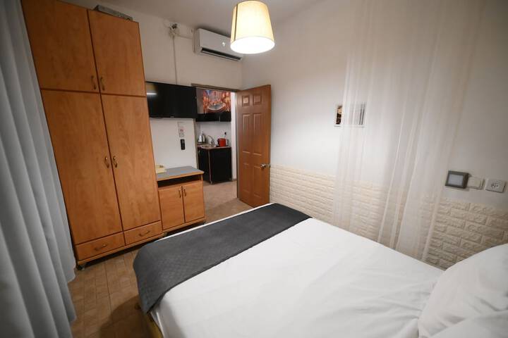 Room 20 of 73