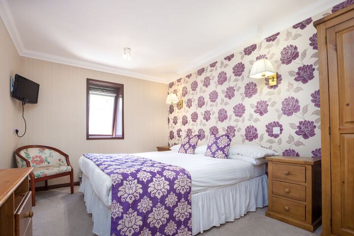 Room 30 of 62