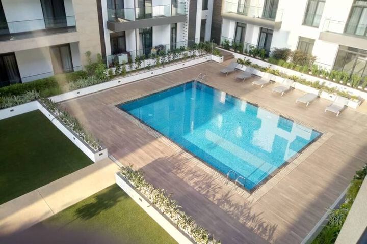 Pool 155 of 158