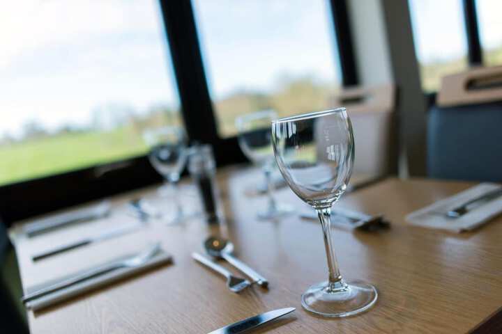 Dining 38 of 60