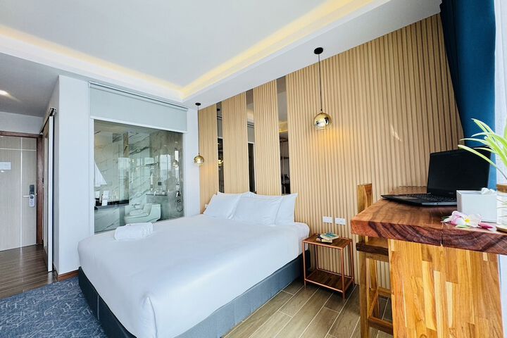 Room 47 of 336