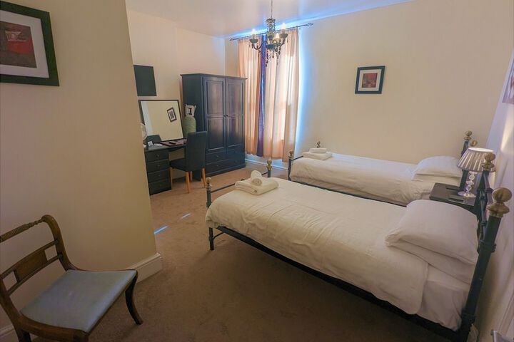 Room 20 of 96
