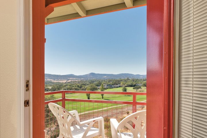 Terrace/Patio 64 of 66