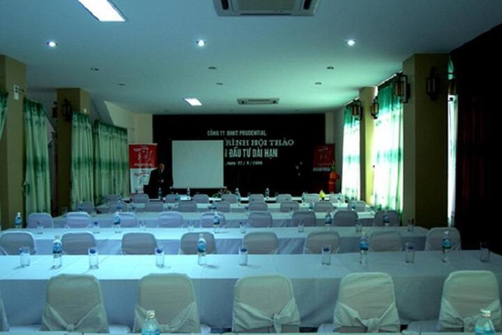 Room 3 of 6
