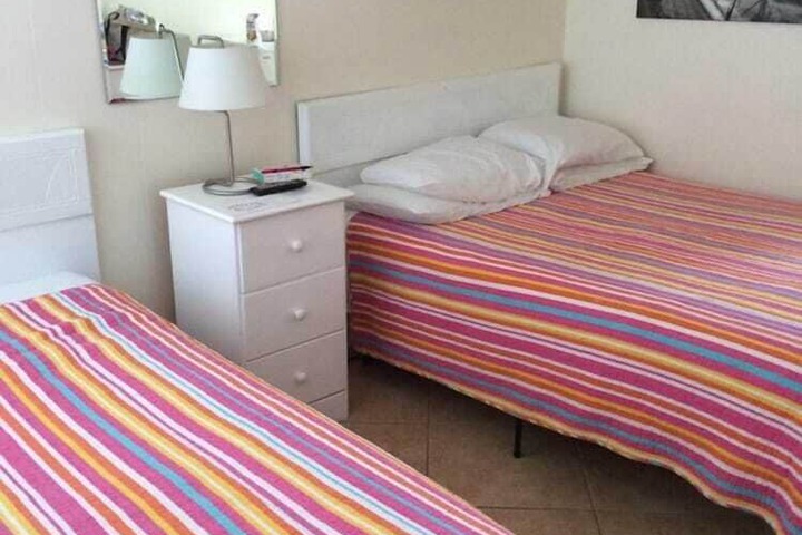 Room 6 of 14
