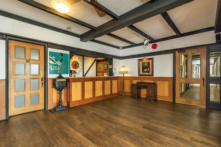Lobby Photos