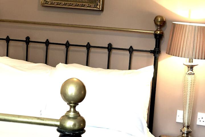 Room 18 of 47